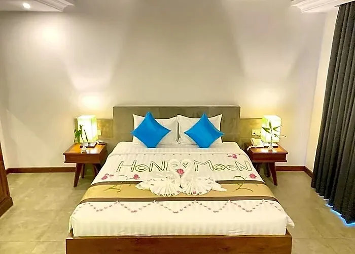 Ang Damnak Samrith Boutique Siem Reap