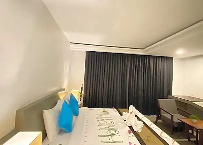 Ang Damnak Samrith Boutique Hotel 4*