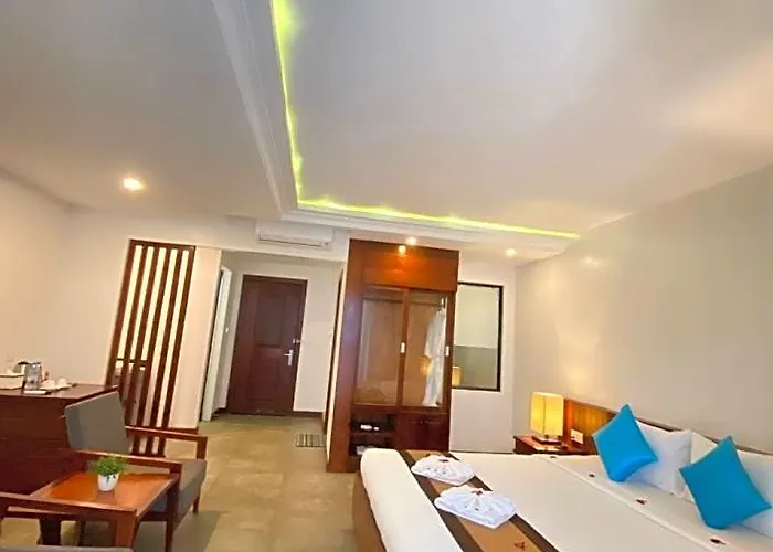 Ang Damnak Samrith Boutique Hotel 4*